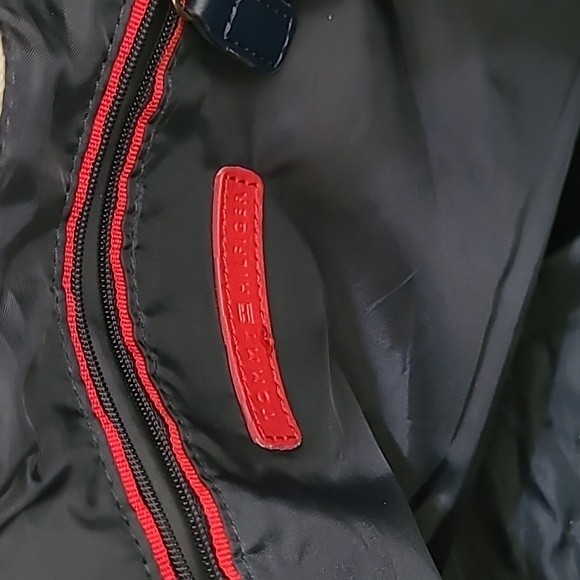 Tommy Hilfiger Cream Tote with Navy & Red Anchor Details - Picture 8 of 16